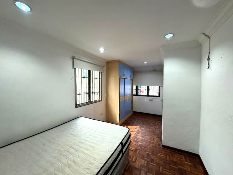 Rumah Teres 2-Tingkat untuk Dijual di Taman Perling (Perling) - Karl Lim - Bedroom - PropertyGuru.com.my