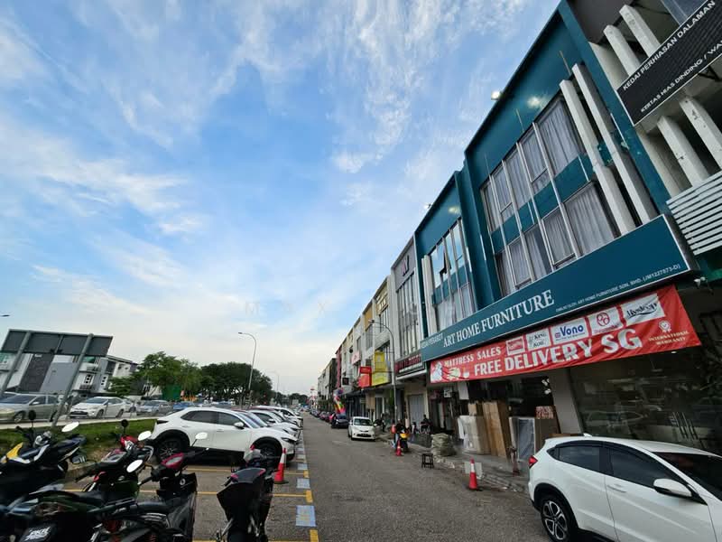 Shop for Sale in Taman Ungku Tun Aminah (Skudai) - Max Loh - Exterior - PropertyGuru.com.my