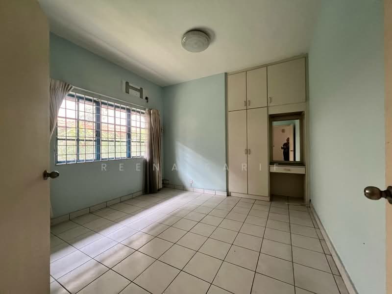 Bungalow House for Sale in Damansara Heights (Kuala Lumpur) - Reena Sarif - Bedroom - PropertyGuru.com.my
