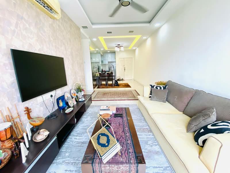 Condominium for Sale at Banjaria Court - Isfarizal fazz - Living Room - PropertyGuru.com.my