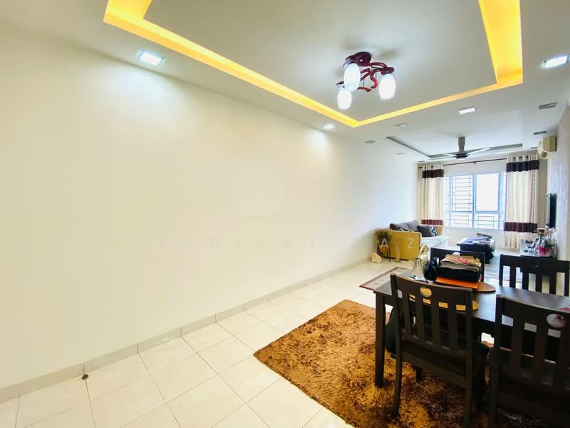 Condominium for Sale at Banjaria Court - Isfarizal fazz - Living Room - PropertyGuru.com.my