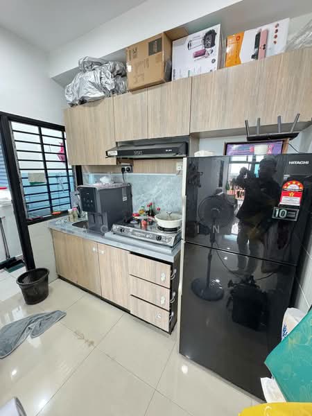Pangsapuri untuk Dijual di Seri Austin Residence (Pangsapuri Seri Austin) - Jack Ching - Kitchen - PropertyGuru.com.my