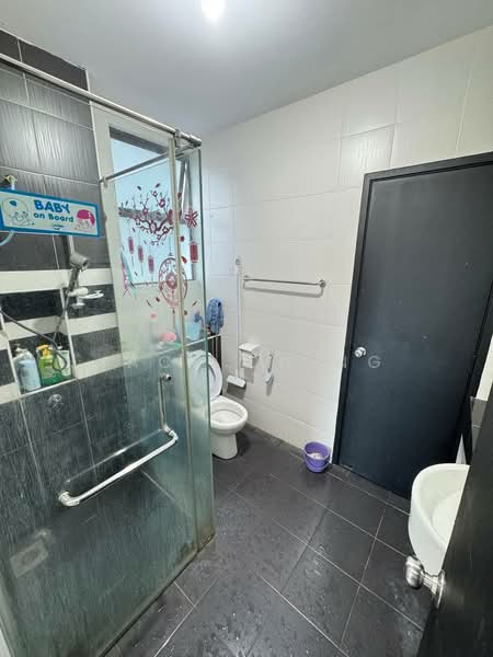 Pangsapuri untuk Dijual di Seri Austin Residence (Pangsapuri Seri Austin) - Jack Ching - Bathroom - PropertyGuru.com.my