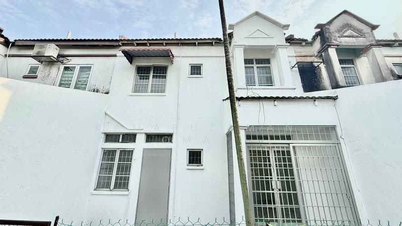 Rumah Teres 2-Tingkat untuk Dijual di Subang Jaya (Selangor) - Kamaruzaman Omar - Exterior - PropertyGuru.com.my