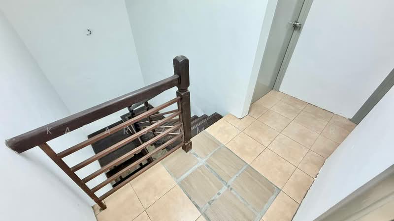 Rumah Teres 2-Tingkat untuk Dijual di Subang Jaya (Selangor) - Kamaruzaman Omar - Interior - PropertyGuru.com.my
