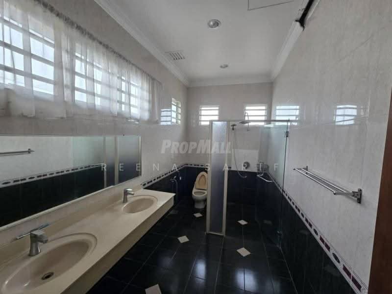 Bungalow House untuk Dijual di SS19 (Subang Jaya) - Reena Sarif - Bathroom - PropertyGuru.com.my