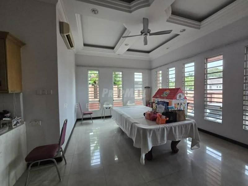 Bungalow House untuk Dijual di SS19 (Subang Jaya) - Reena Sarif - Living Room - PropertyGuru.com.my