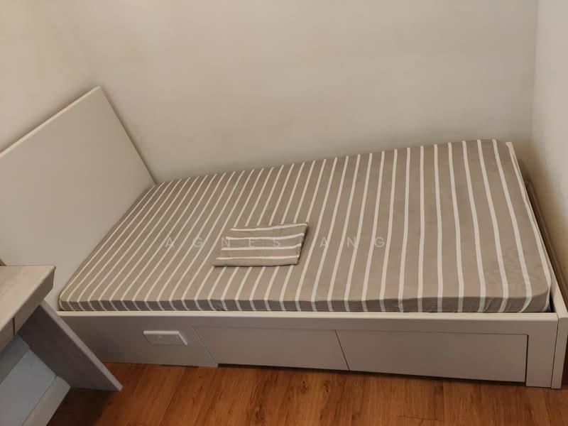 Kediaman Servis untuk Dijual di Paramount Utropolis - Agnes Ang - Bedroom - PropertyGuru.com.my
