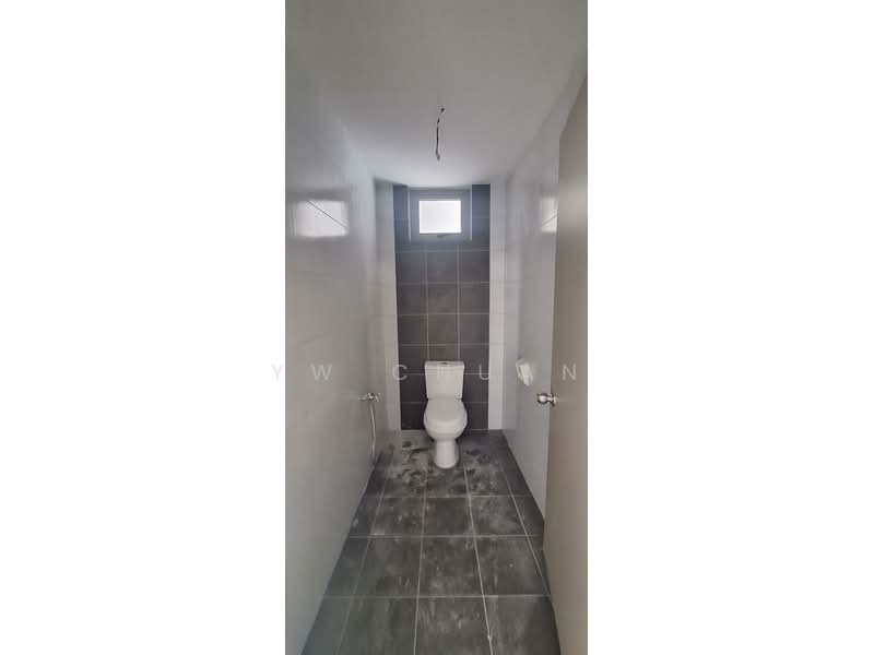 Shop for Rent in Taman Sutera (Kajang) - YW Chuan - Bathroom - PropertyGuru.com.my