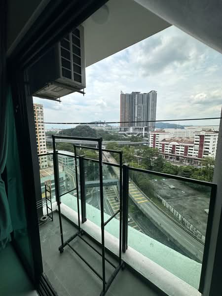 Kediaman Servis untuk Disewa di Majestic Maxim - Luff Lee - Balcony - PropertyGuru.com.my