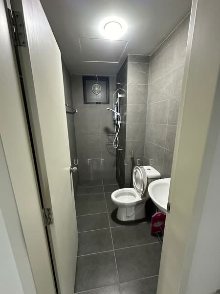 Kediaman Servis untuk Disewa di Majestic Maxim - Luff Lee - Bathroom - PropertyGuru.com.my