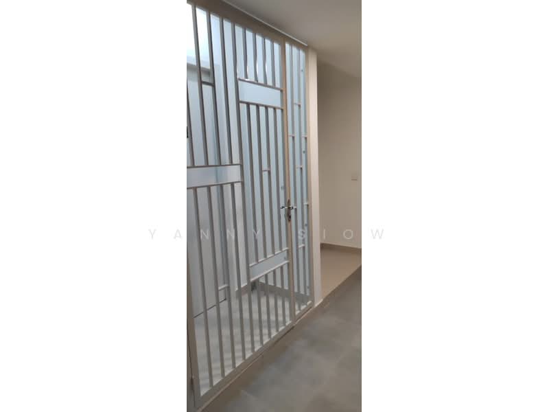 Kondominium untuk Dijual di M Adora - Yanny Siow - Entrance - PropertyGuru.com.my