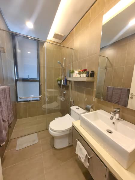 Kondominium untuk Dijual di The Rainz - Mak Oliver - Bathroom - PropertyGuru.com.my