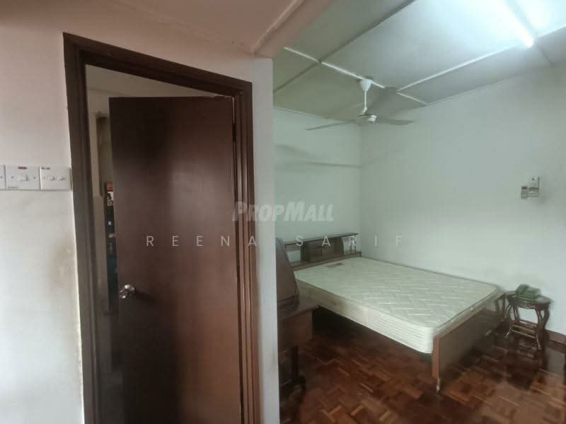 Rumah Teres 2-Tingkat untuk Dijual di SS19 (Subang Jaya) - Reena Sarif - Bedroom - PropertyGuru.com.my