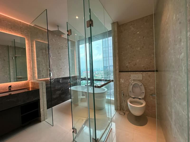 Kediaman Servis untuk Disewa di Pavilion Damansara Heights - Sean Thong - Bathroom - PropertyGuru.com.my