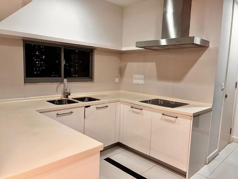 Condominium for Rent at Gateway Kiaramas Residences - Alicia Chung - Kitchen - PropertyGuru.com.my