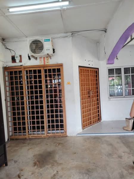 1-storey Terraced House for Rent in East Ledang (Iskandar Puteri (Nusajaya)) - Katherine Low - Exterior - PropertyGuru.com.my