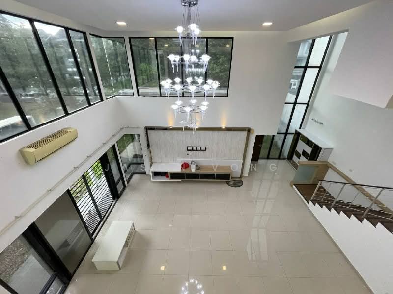 3-storey Terraced House for Sale in Lake Fields (Sungai Besi) - Jason Vong - Living Room - PropertyGuru.com.my