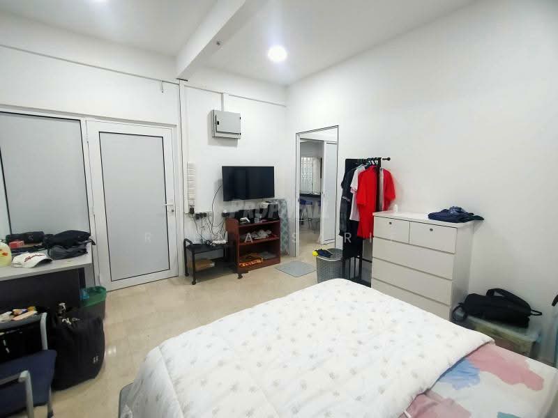 Rumah Teres 2-Tingkat untuk Dijual di SS19 (Subang Jaya) - Reena Sarif - Bedroom - PropertyGuru.com.my