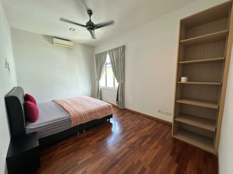 3-storey Terraced House for Rent in Tanjung Bungah (Penang) - Xinnee . - Bedroom - PropertyGuru.com.my