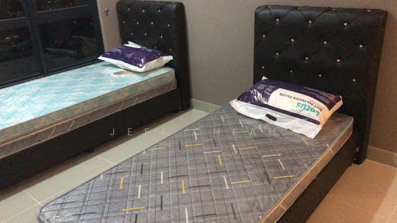 Kediaman Servis untuk Disewa di MKH Boulevard II - Jeff Cheah - Bedroom - PropertyGuru.com.my