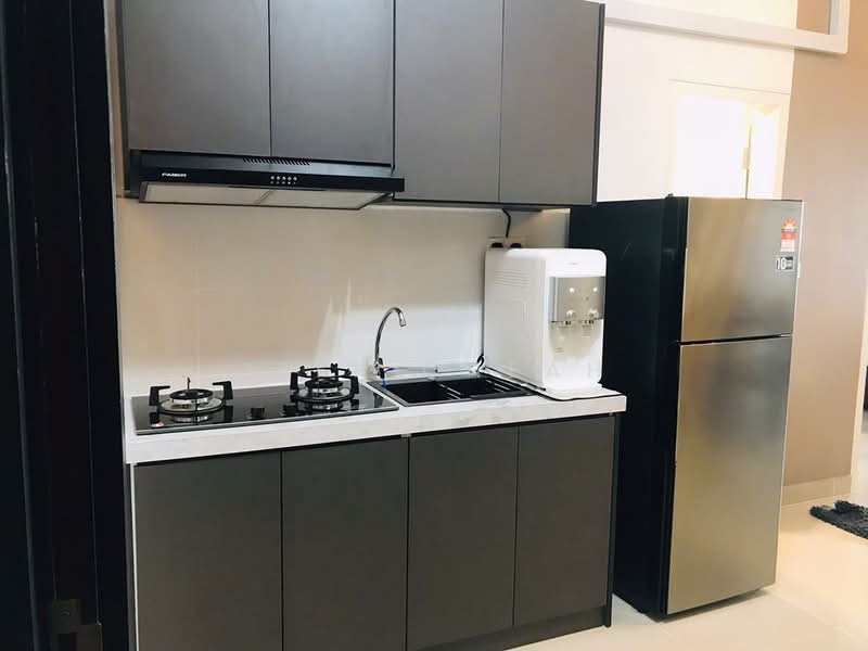 Kediaman Servis untuk Disewa di MKH Boulevard II - Jeff Cheah - Kitchen - PropertyGuru.com.my