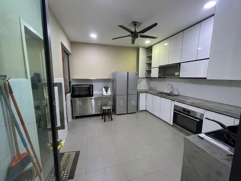 Semi-Detached House for Sale in Setia Ecohill (Semenyih) - Soon Sheng Law - Kitchen - PropertyGuru.com.my