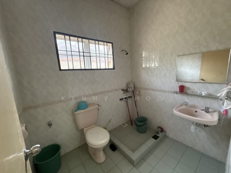 2-storey Terraced House for Sale in Bukit Jelutong (Shah Alam) - Kenny Choo - PropertyGuru.com.my