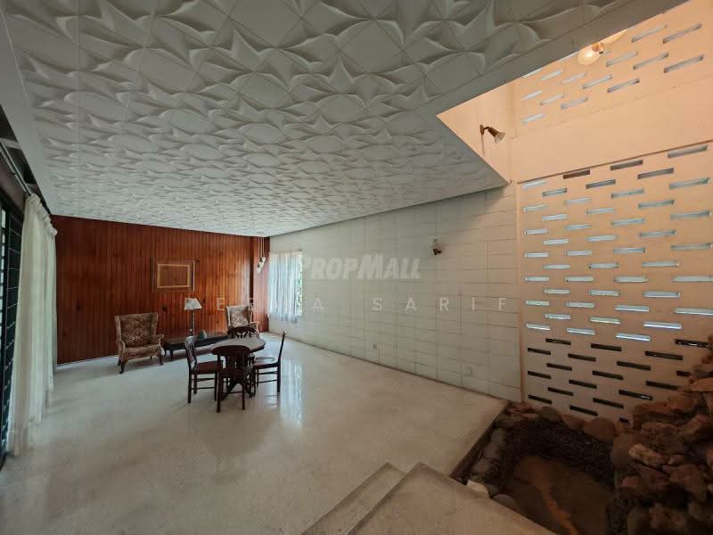 Bungalow House untuk Dijual di Seksyen 16 (Petaling Jaya) - Reena Sarif - Living Room - PropertyGuru.com.my