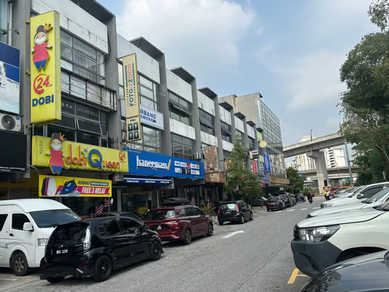 Shop / Office untuk Disewa di Taman Tasik Damai (Sungai Besi) - Shafiq Muttalib - Exterior - PropertyGuru.com.my