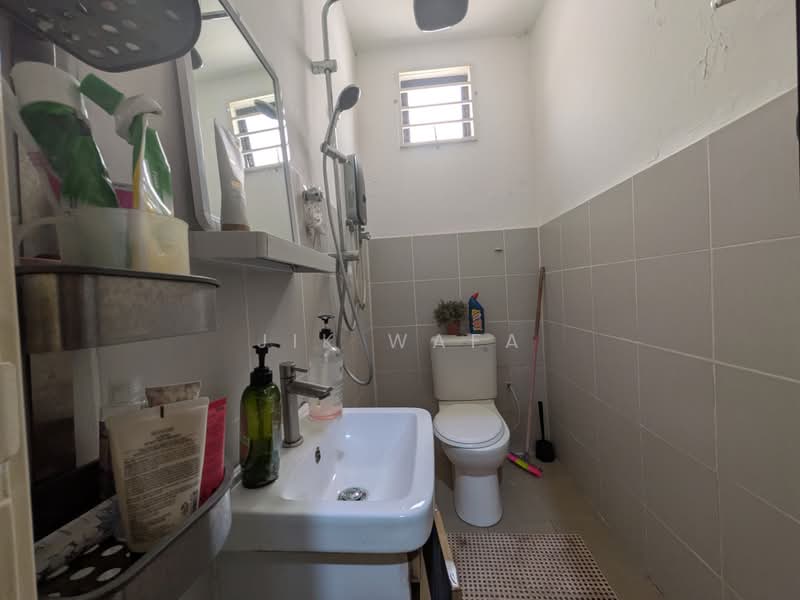 Bungalow House untuk Dijual di Sungai Penchala (Kuala Lumpur) - Jik Wafa - Bathroom - PropertyGuru.com.my