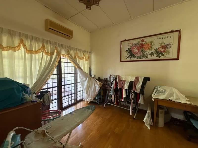 2-storey Terraced House for Sale in Bukit Jelutong (Shah Alam) - Tony YY - PropertyGuru.com.my