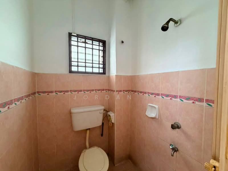 2-storey Terraced House for Sale in Mutiara Rini (Skudai) - Jordan . - Bathroom - PropertyGuru.com.my