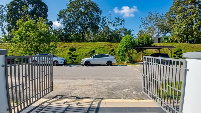 Rumah Teres 2-Tingkat untuk Dijual di Bandar Seri Putra (Bangi) - Akmal Adam - Exterior - PropertyGuru.com.my