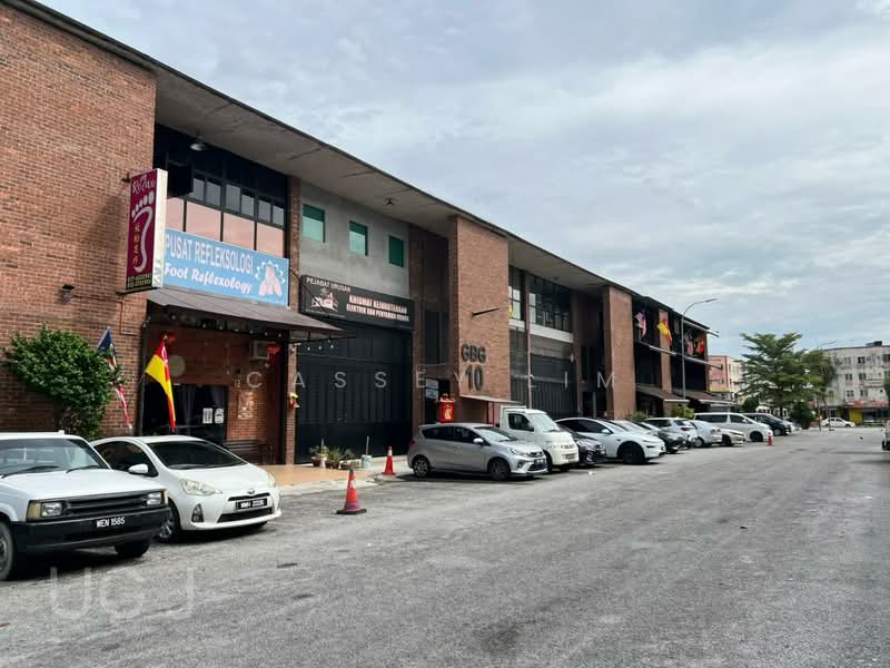 Shop for Sale in Klang (Selangor) - Cassey Lim - Exterior - PropertyGuru.com.my