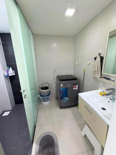 Rumah Teres 2-Tingkat untuk Dijual di Bandar Putra Jaya (Tebrau) - Jordan . - Bathroom - PropertyGuru.com.my