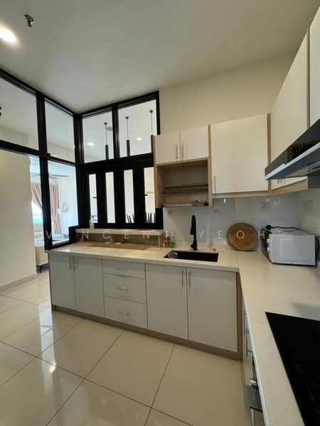 Service Residence for Sale at Ten Kinrara - Vincent Yeoh - Kitchen - PropertyGuru.com.my