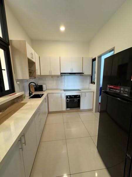 Service Residence for Sale at Ten Kinrara - Vincent Yeoh - Kitchen - PropertyGuru.com.my