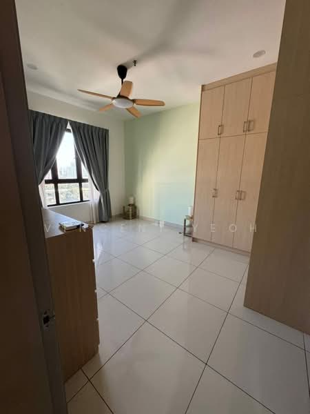 Service Residence for Sale at Ten Kinrara - Vincent Yeoh - Bedroom - PropertyGuru.com.my
