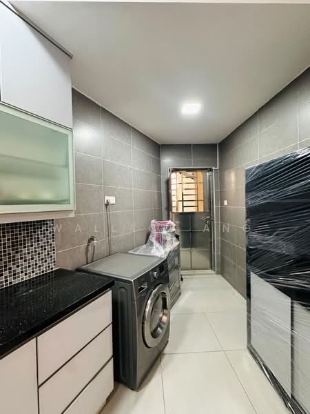 Rumah Kluster untuk Disewa di Taman Nong Chik (Johor Bahru) - Wallace Ang - Kitchen - PropertyGuru.com.my