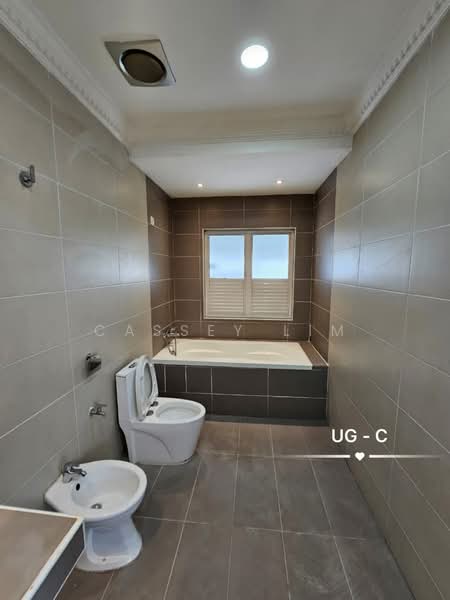 Rumah Teres 3-Tingkat untuk Dijual di Shah Alam (Selangor) - Cassey Lim - PropertyGuru.com.my