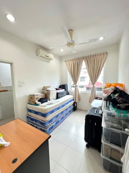 Cluster House for Sale in Taman Daiman Jaya (Kota Tinggi) - Ryan Tan - Bedroom - PropertyGuru.com.my