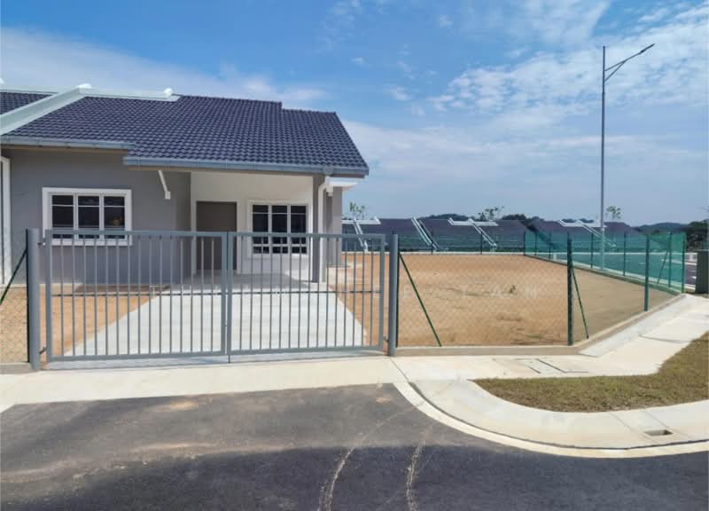 1-storey Terraced House for Rent in Tanjung Malim (Perak) - Thiam Hee Tan - Exterior - PropertyGuru.com.my