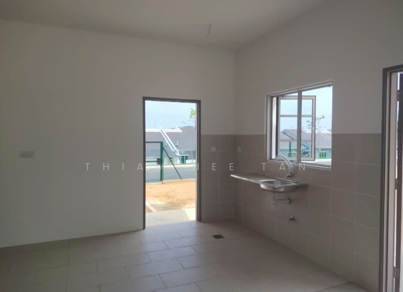 1-storey Terraced House for Rent in Tanjung Malim (Perak) - Thiam Hee Tan - Kitchen - PropertyGuru.com.my