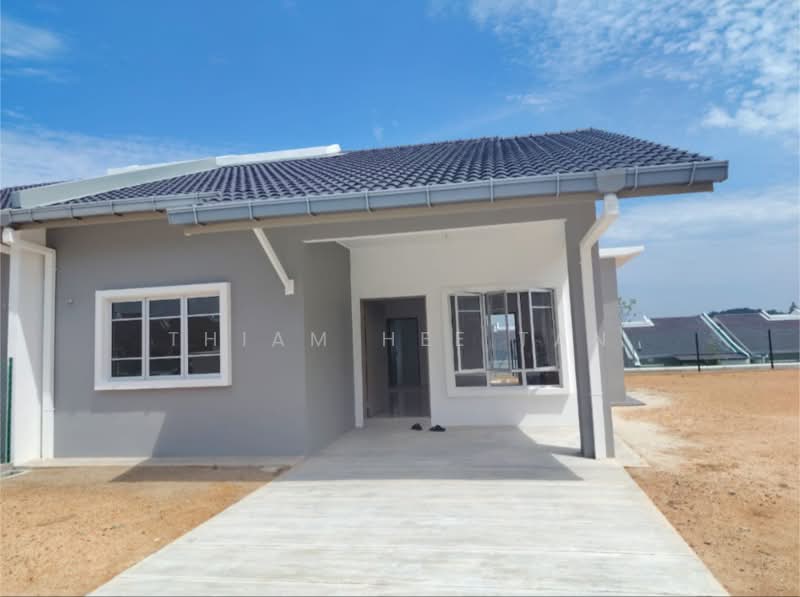 1-storey Terraced House for Rent in Tanjung Malim (Perak) - Thiam Hee Tan - Exterior - PropertyGuru.com.my