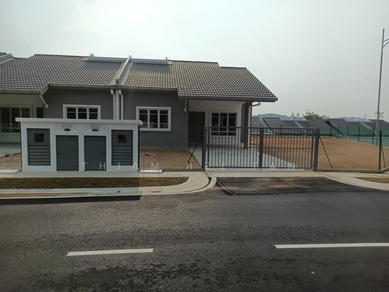 1-storey Terraced House for Rent in Tanjung Malim (Perak) - Thiam Hee Tan - Exterior - PropertyGuru.com.my