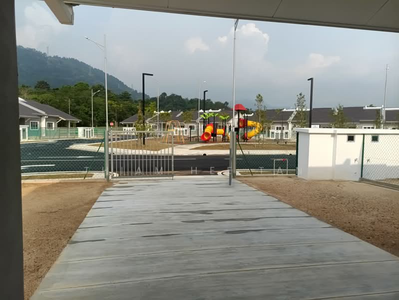 1-storey Terraced House for Rent in Tanjung Malim (Perak) - Thiam Hee Tan - Exterior - PropertyGuru.com.my