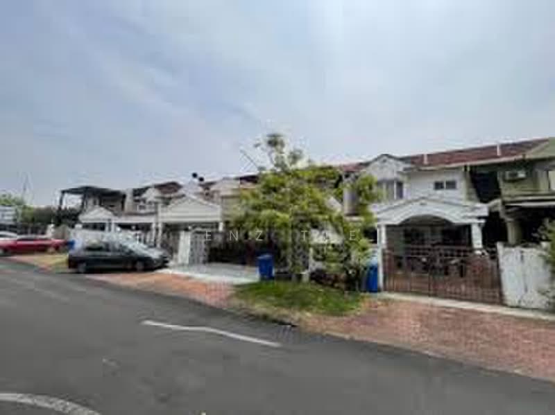 Rumah Teres 2-Tingkat untuk Dijual di Seksyen 7 (Shah Alam) - Lenz Tee - Exterior - PropertyGuru.com.my