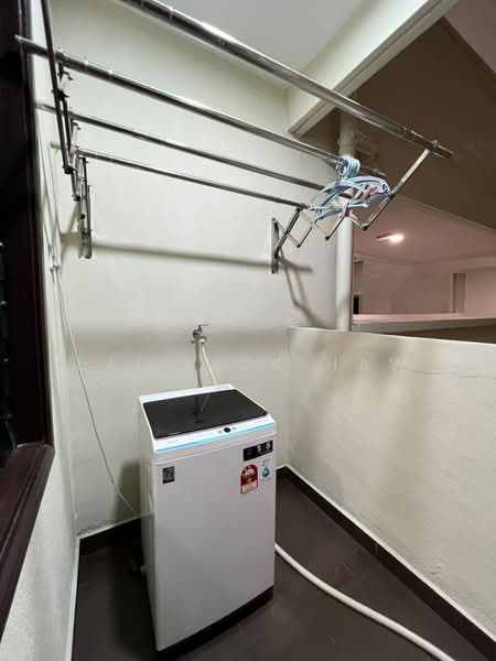 Kondominium untuk Disewa di Paraiso Residence @ The Earth - Lai Lick Haw - Balcony - PropertyGuru.com.my