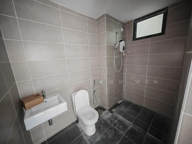 Service Residence for Rent at Serviced Residence @ The Louvre @ Country Heights - Chang Hoong Wen - PropertyGuru.com.my